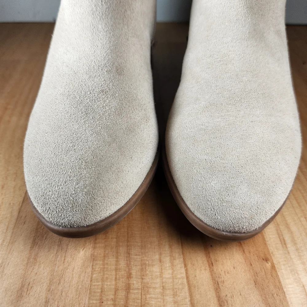 Clarks Collection Addiy Kara Ankle Boots Women's 10 Sand Suede - Picture 8 of 13